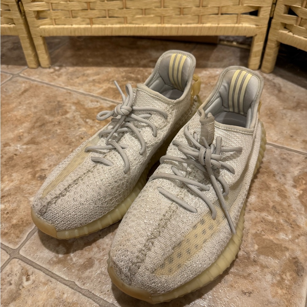 Adidas Yeezy Boost 350 V2 - Gray and Cream